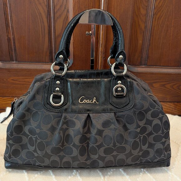 Coach F15440 Ashley Signature Large Satchel - Picture 1 of 16